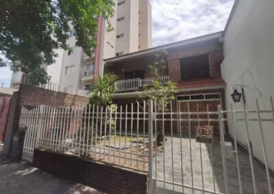 u$s 300.000 5 ambientes · 200 m² Belgrano al 1000. Morón Sur. Morón. GBA Zona Oeste.