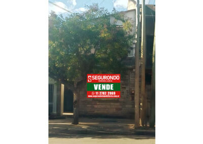 u$s 95.0005 ambientes · 214,78 m²Sarratea al 3550, San Justo, La Matanza. Bs.As. GBA Zona Oeste.